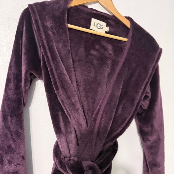 UGG Women's Cozy Dark Purple Robe - Picture 4 of 7